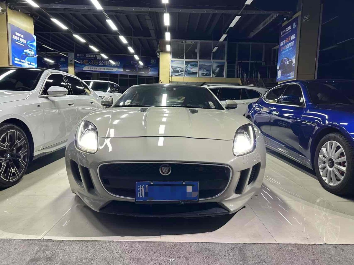 捷豹 F-TYPE  2016款 3.0T 硬頂版圖片