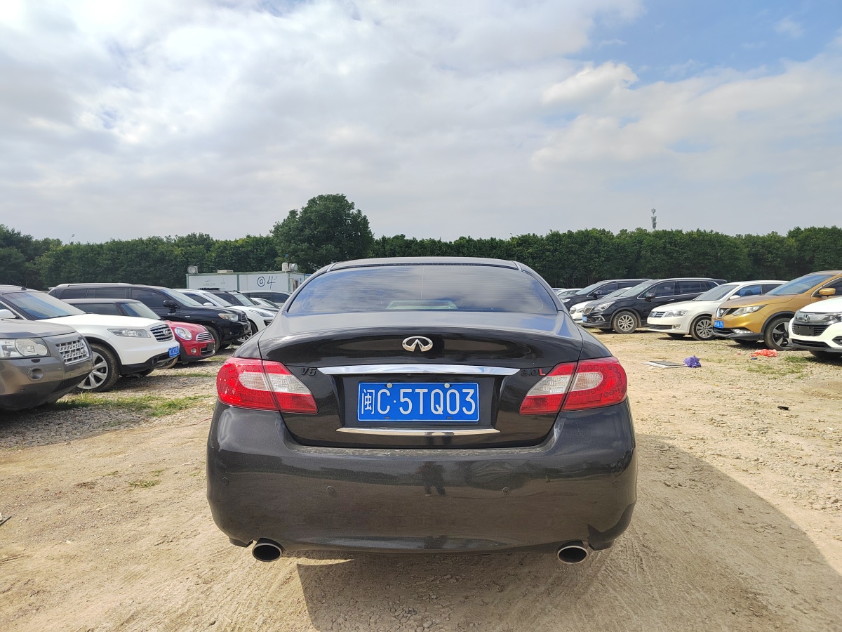 英菲尼迪 Q70  2013款 Q70L 2.5L 舒適版圖片