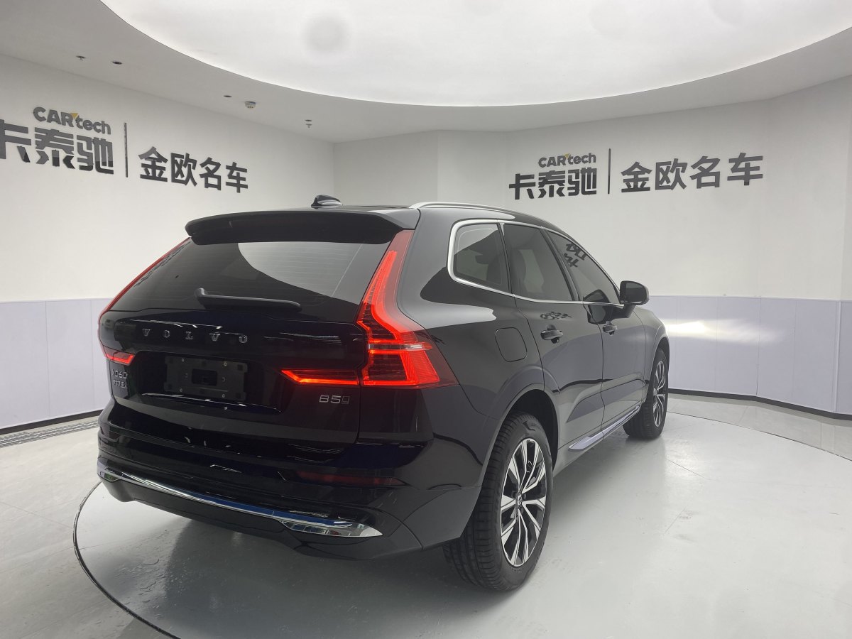 沃尔沃 XC60  2024款 B5 四驱智远豪华版图片