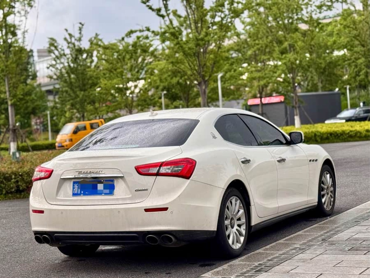 瑪莎拉蒂 Ghibli  2014款 3.0T 標(biāo)準(zhǔn)版圖片