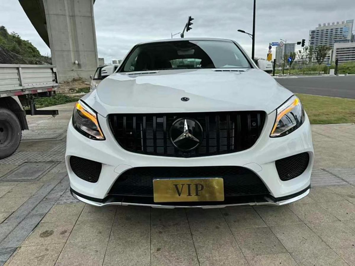 奔馳 奔馳GLE轎跑  2017款 GLE 320 4MATIC 轎跑SUV圖片