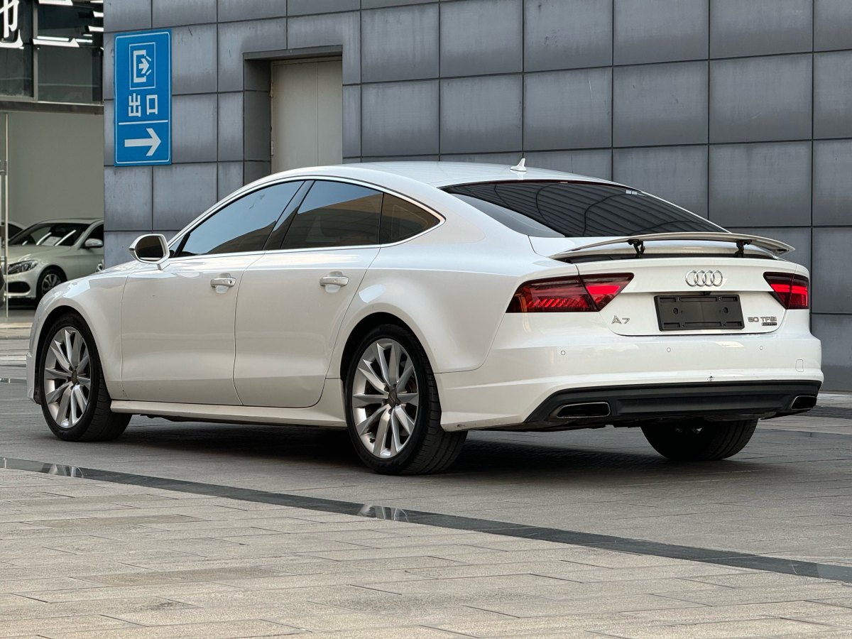 2015年12月奧迪 奧迪A7  2014款 50 TFSI quattro 舒適型