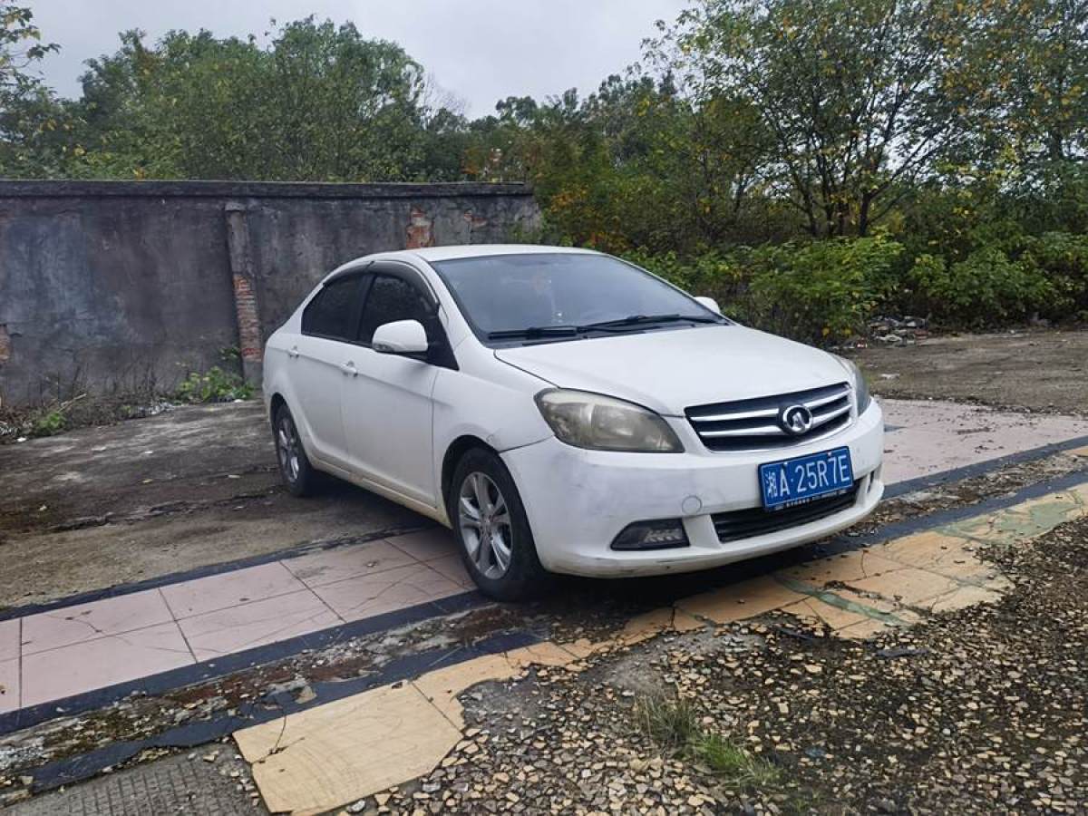 長(zhǎng)城 C30  2013款 1.5L 手動(dòng)豪華型圖片