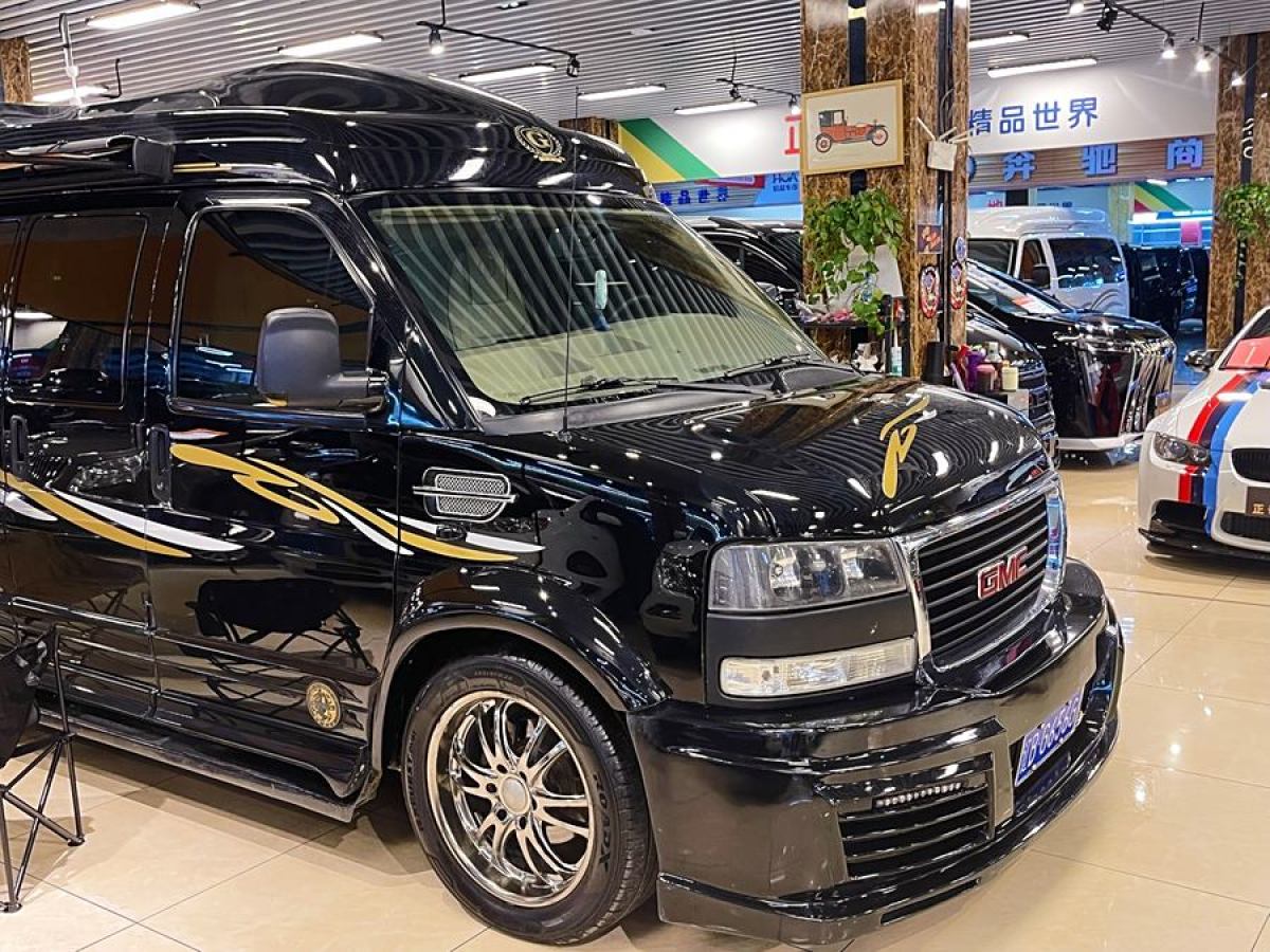 GMC SAVANA  2011款 5.3L 商務(wù)之星7座圖片