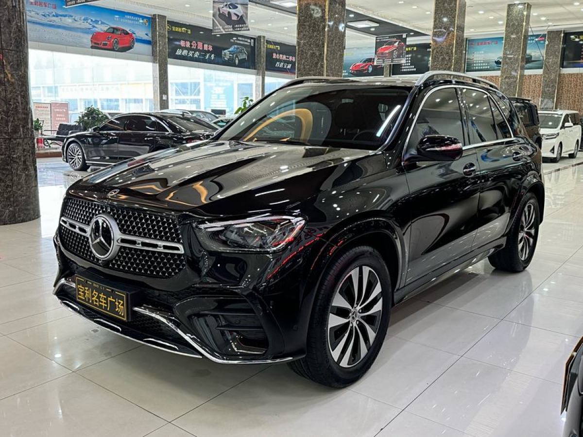 奔馳 奔馳GLE  2022款 改款 GLE 350 4MATIC 時(shí)尚型圖片