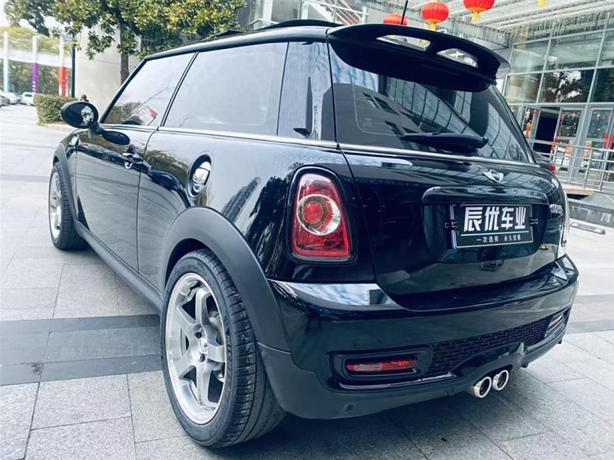 2011年1月MINI CLUBMAN  2011款 1.6T COOPER S