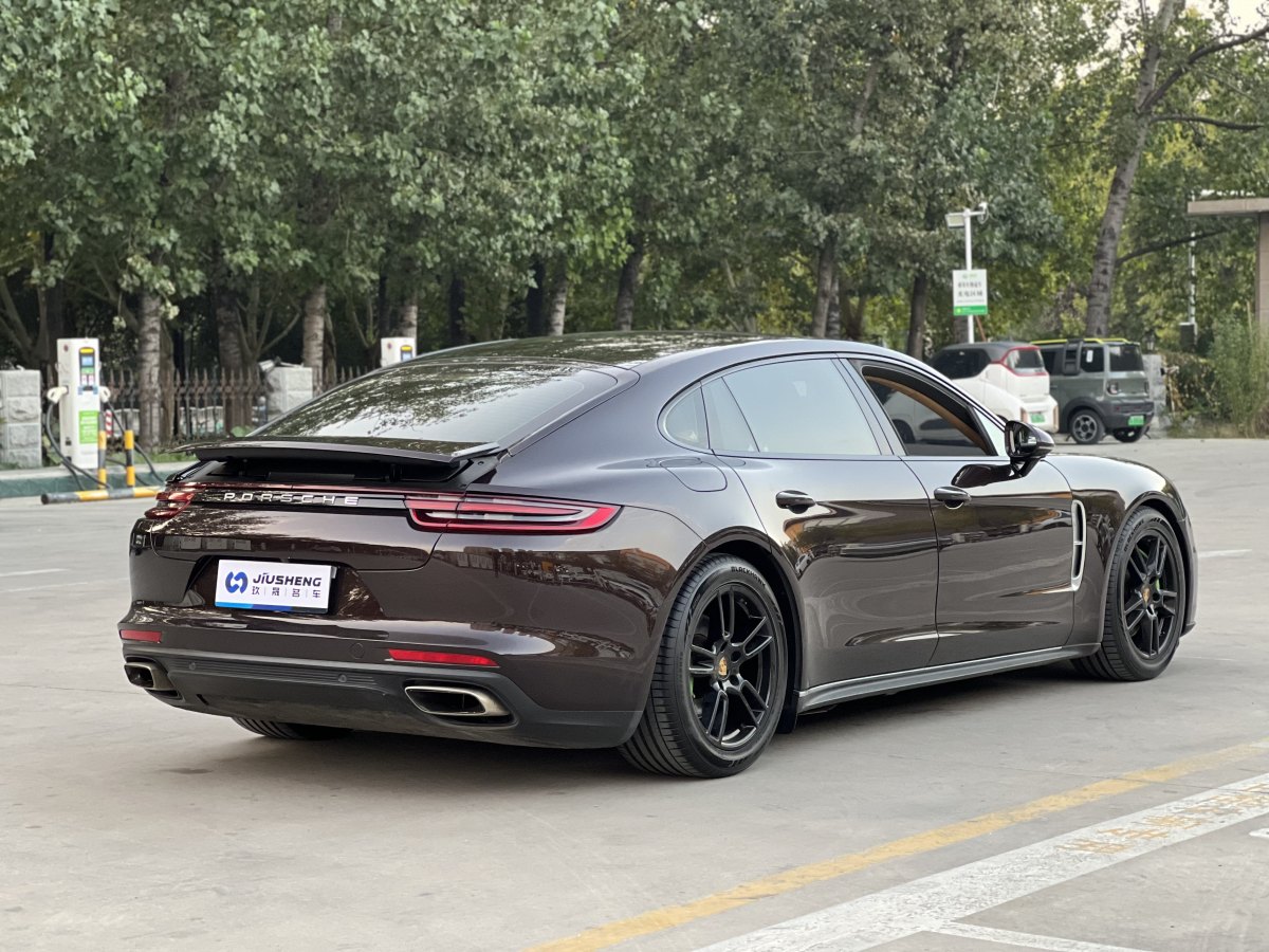 2019年6月保時(shí)捷 Panamera  2019款 Panamera 4 行政加長(zhǎng)版 2.9T