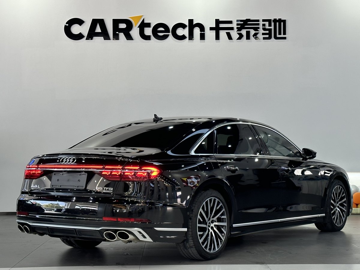 2023年11月奧迪 奧迪A8  2024款 A8L 55 TFSI quattro 旗艦型