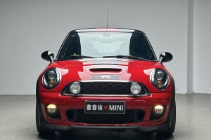 MINI MINI 1.6T COOPER S 中國(guó)任務(wù)版