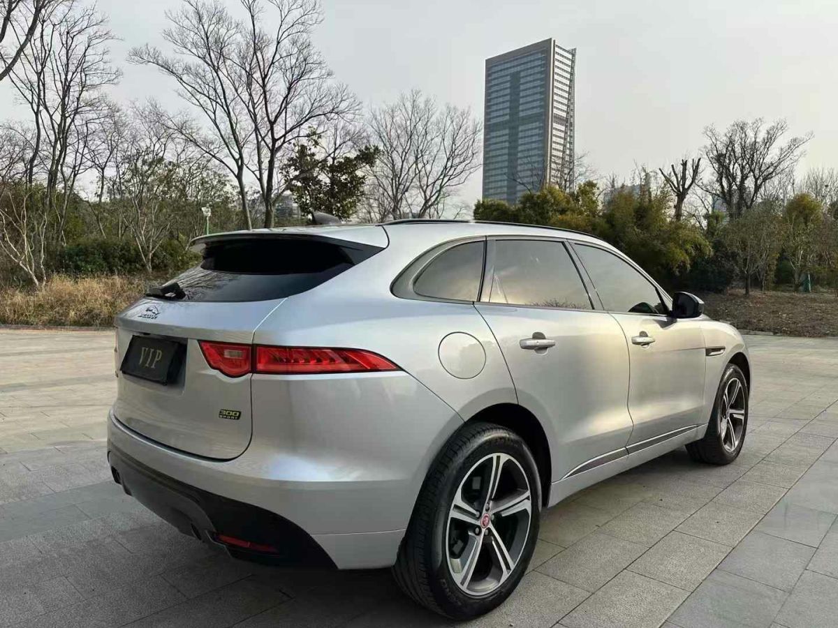 捷豹 XE  2019款 2.0T 300PS 四驅(qū)Landmark Edition圖片