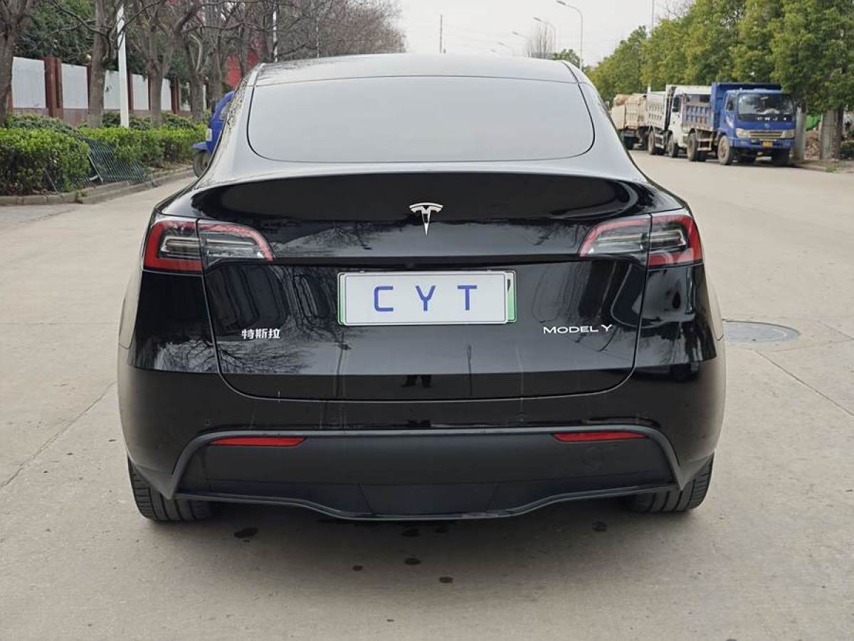 2021年12月特斯拉 Model 3  2021款 改款 標(biāo)準(zhǔn)續(xù)航后驅(qū)升級(jí)版