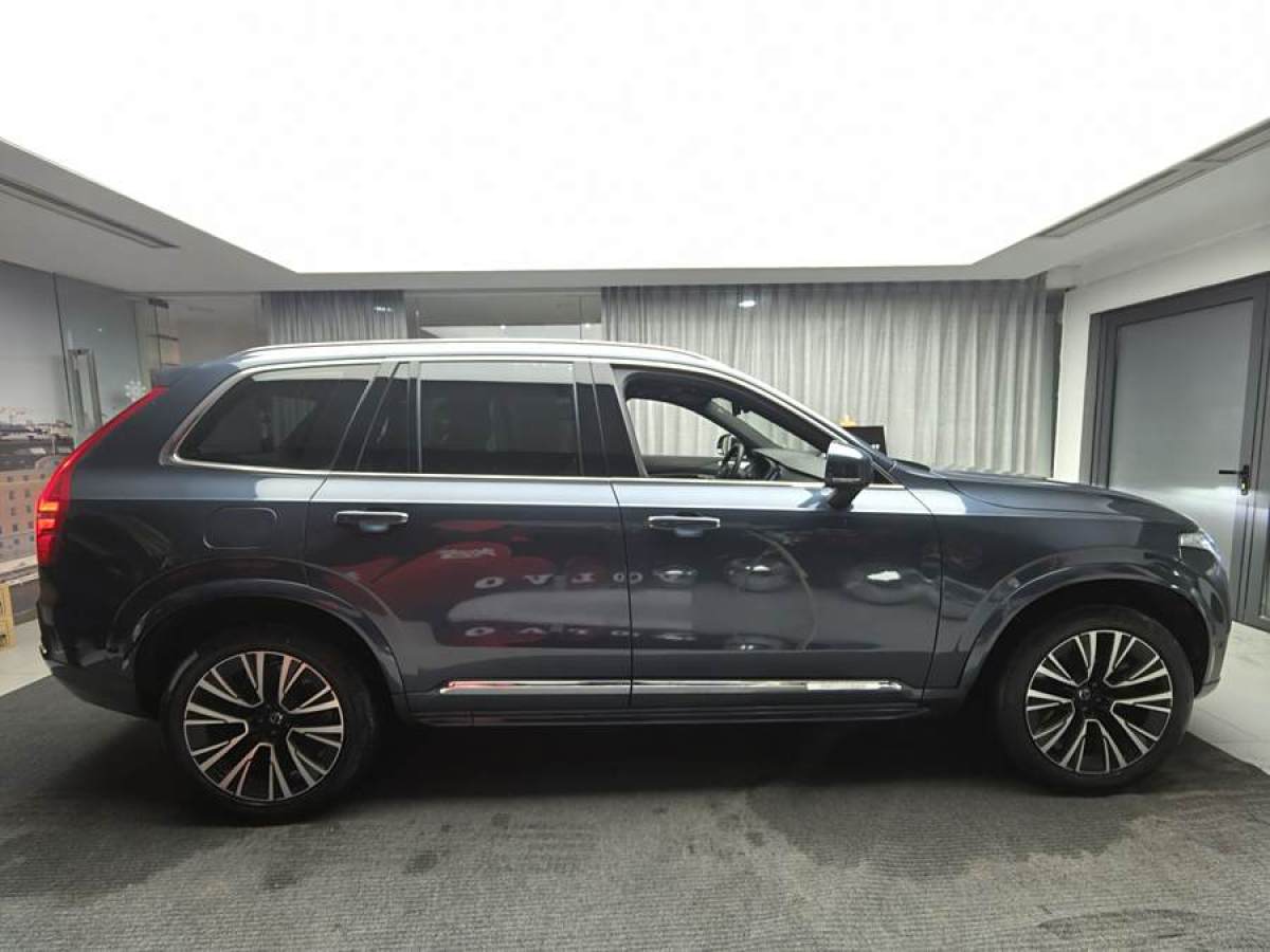 沃爾沃 XC90新能源  2023款 T8 RECHARGE 智尊豪華版 7座圖片