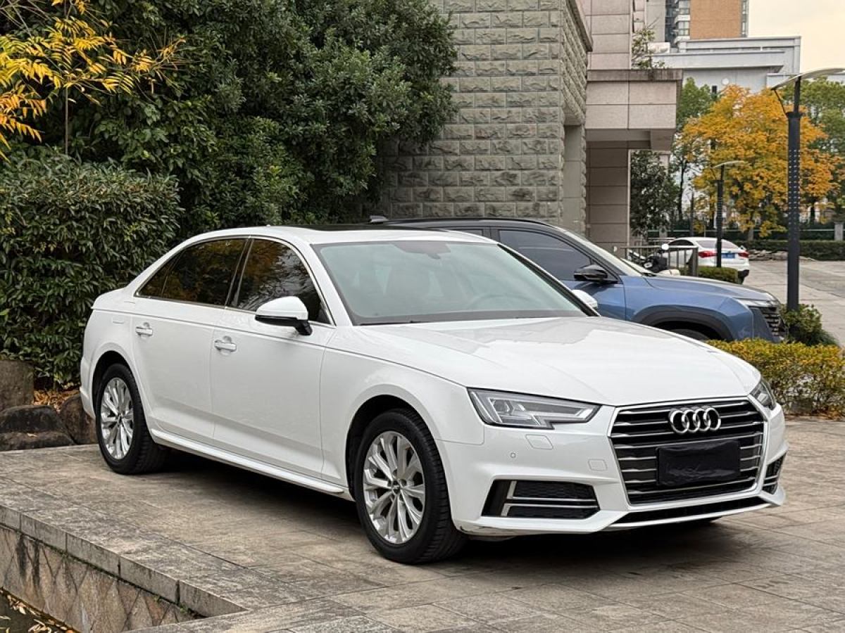 奧迪 奧迪A4L  2019款 40 TFSI 進(jìn)取型 國VI圖片