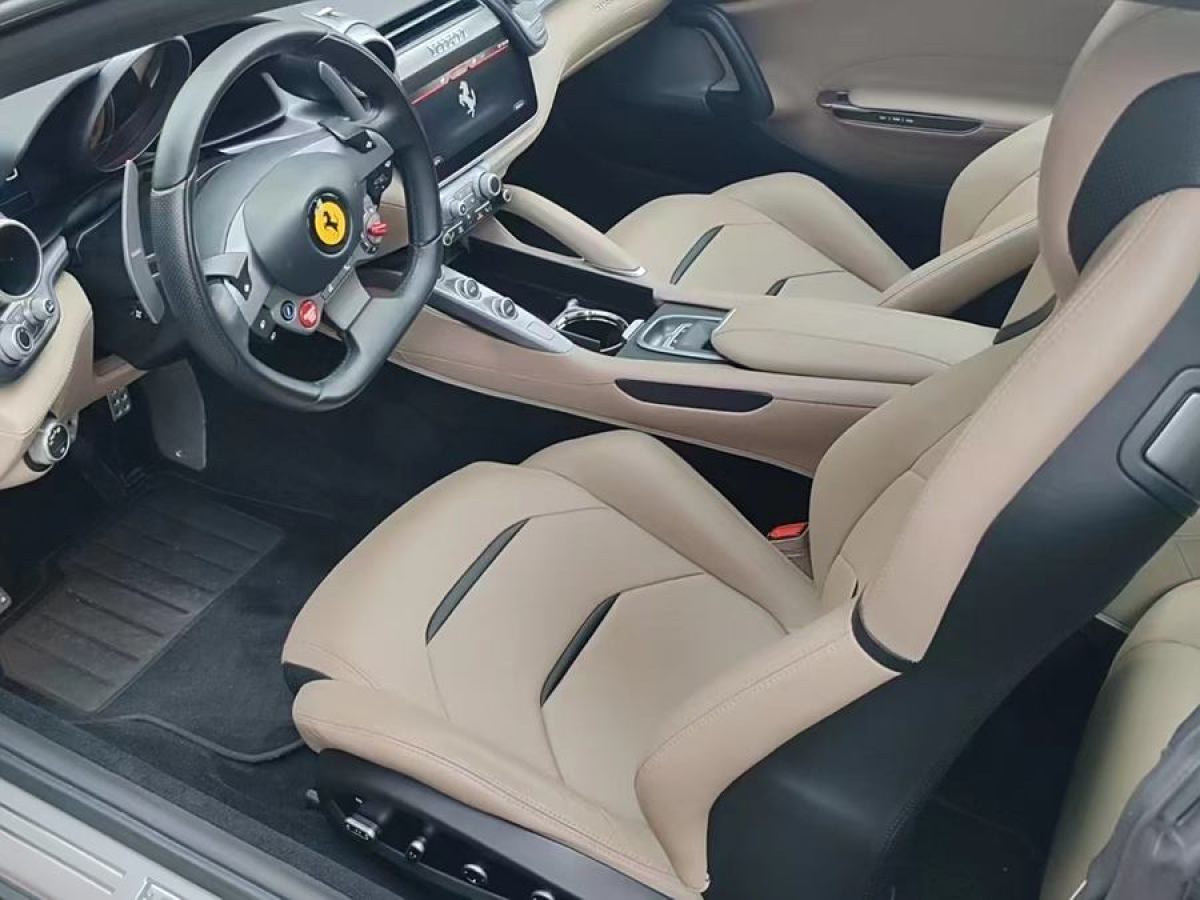 法拉利 GTC4Lusso  2016款 6.3L V12圖片