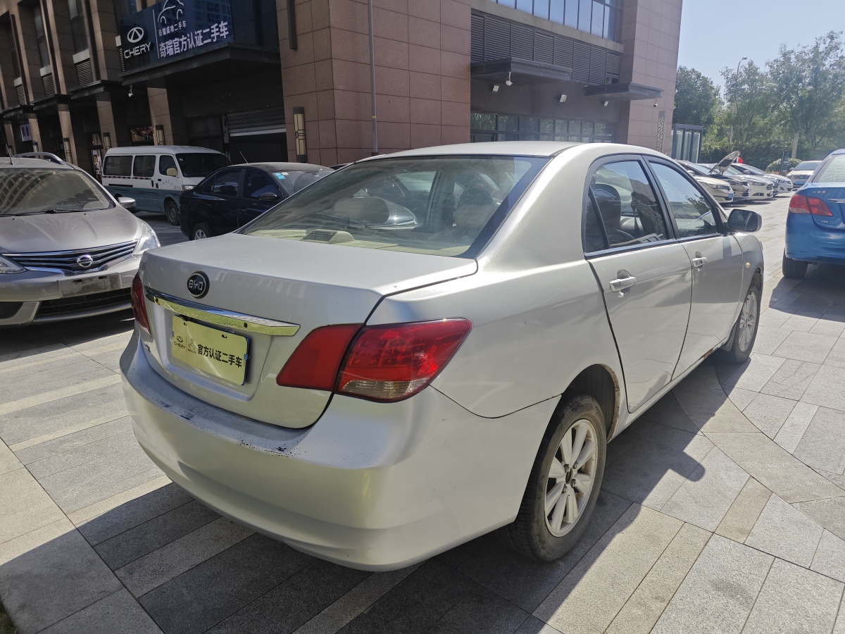 比亞迪 L3  2012款 1.5L 手動舒適型圖片