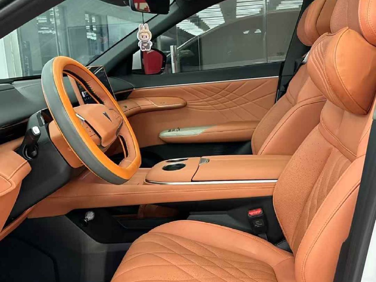 奧迪 奧迪SQ7  2024款 4.0 TFSI 暗夜騎士版圖片