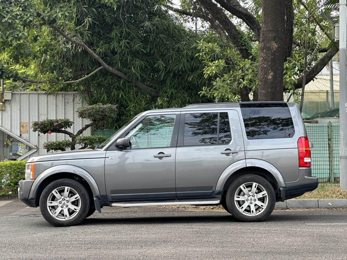 路虎 發(fā)現(xiàn)  2005款 4.4 V8 HSE圖片