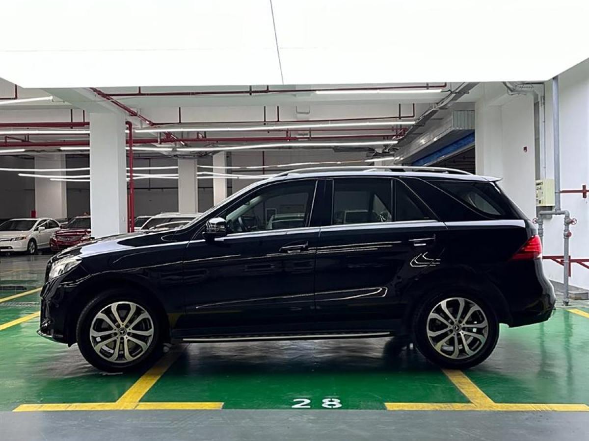 奔馳 奔馳GLE  2018款 GLE 320 4MATIC 動感型臻藏版圖片