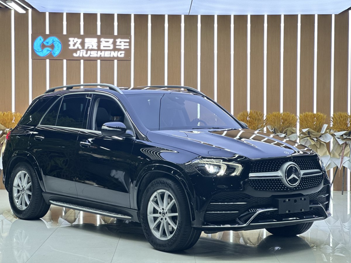 奔驰 奔驰GLE  2024款 改款 GLE 350 4MATIC 时尚型图片