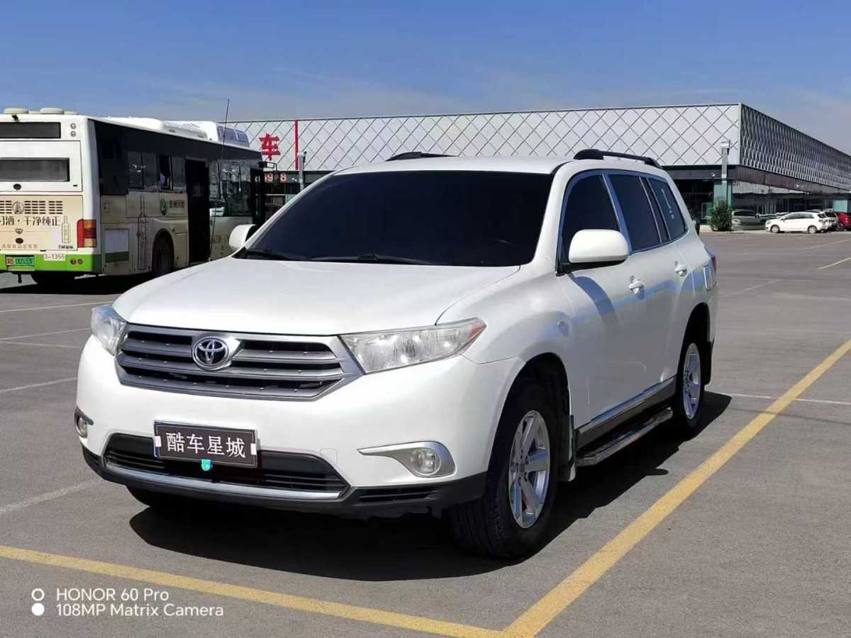 豐田 漢蘭達(dá)  2012款 2.7L 兩驅(qū)5座精英版圖片