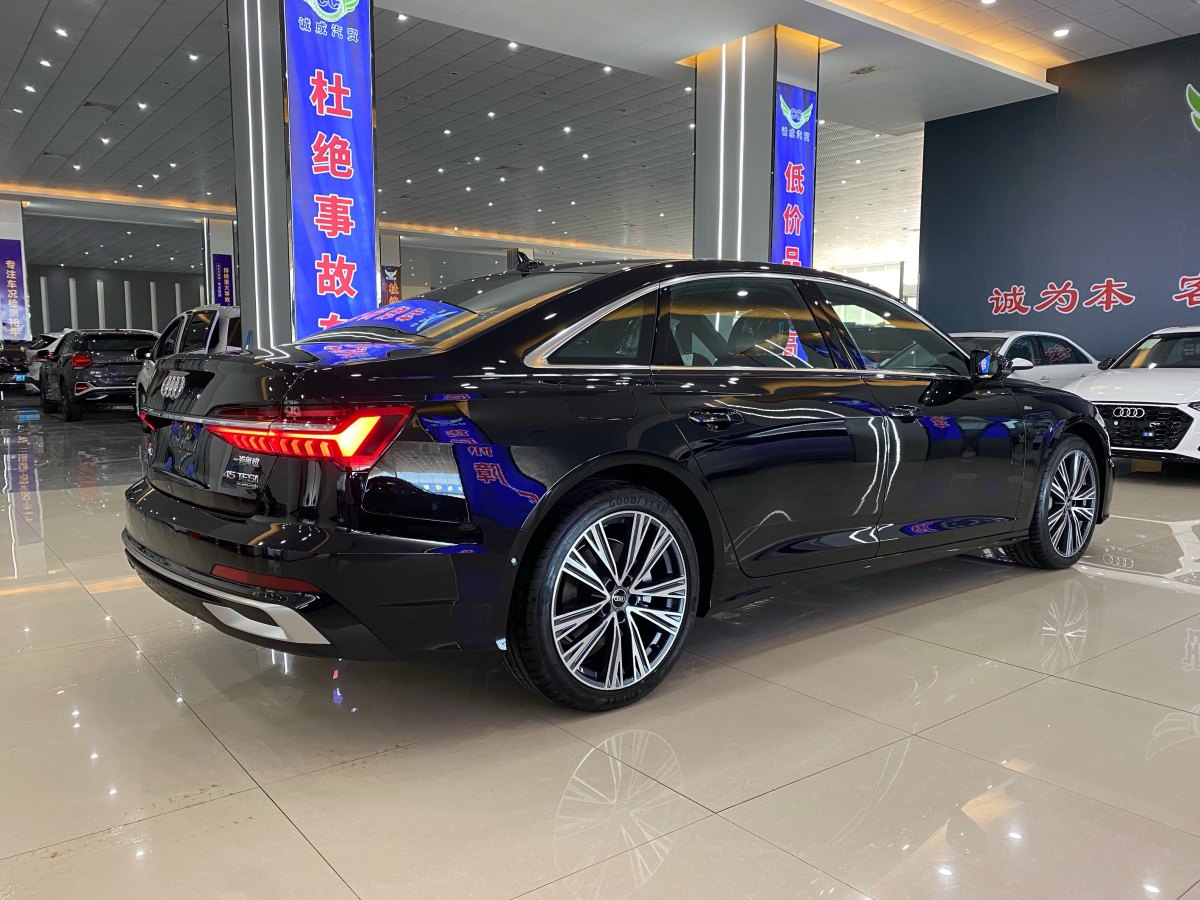 奧迪 奧迪A6L  2024款 45 TFSI quattro 臻選動(dòng)感型圖片