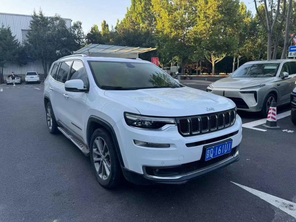 Jeep 指挥官  2018款 2.0T 两驱进享版图片