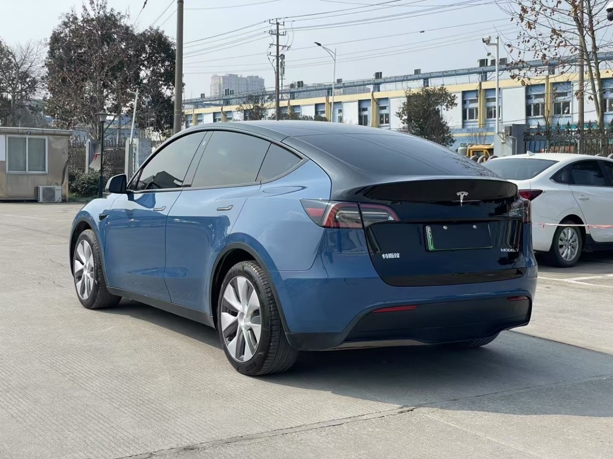 特斯拉 Model Y  2022款 改款 后輪驅(qū)動版圖片