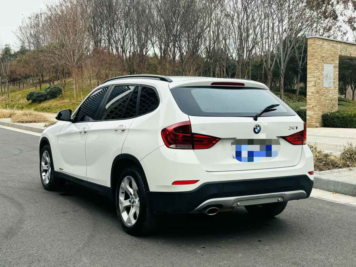 寶馬 寶馬X1  2013款 X1 xDrive20i 2.0T 探索版圖片