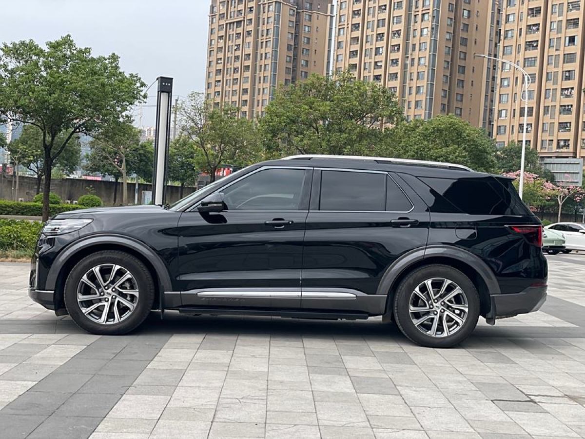 福特 探險(xiǎn)者  2023款 EcoBoost 285 后驅(qū)風(fēng)尚版 6座圖片