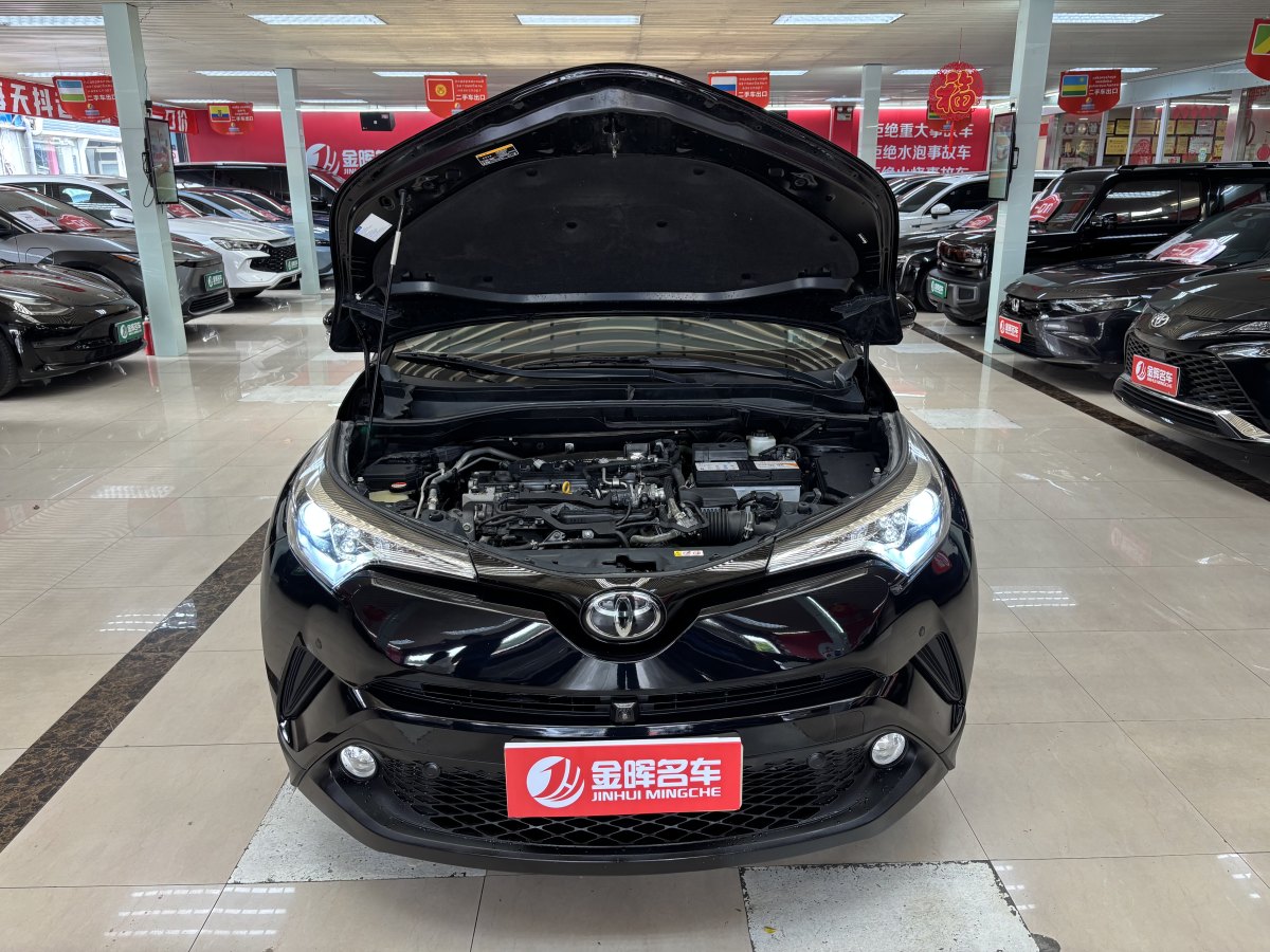 豐田 C-HR  2018款 2.0L 領(lǐng)先版 國V圖片