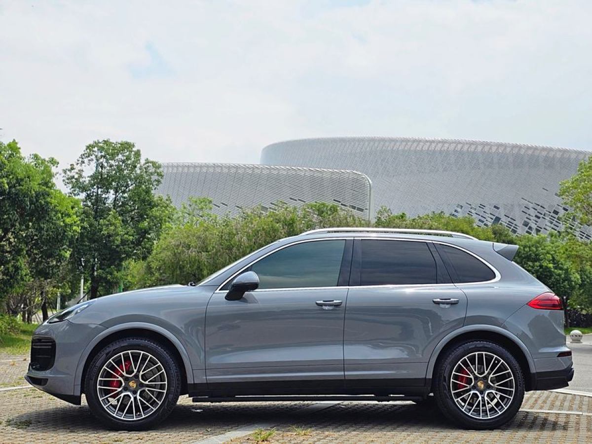 2017年6月保時捷 Cayenne  2016款 Cayenne 3.0T