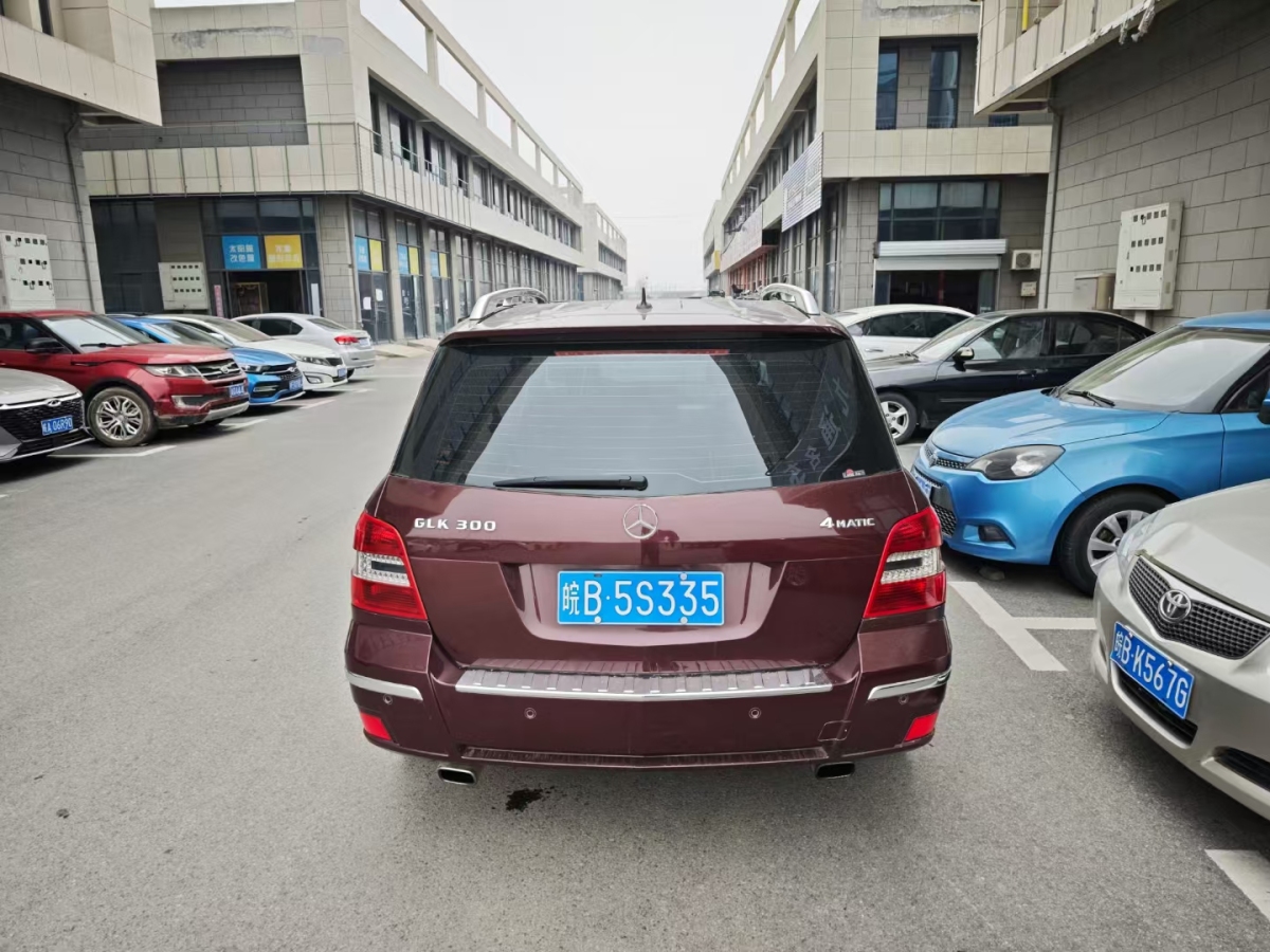 2010年10月奔馳 奔馳GLK級  2010款 GLK 300 4MATIC 時尚型