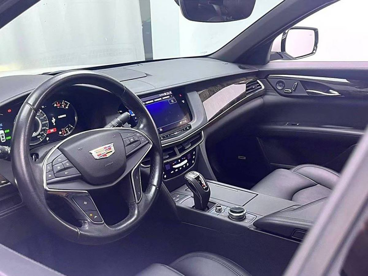 凱迪拉克 CT6  2019款 28T 豪華型圖片