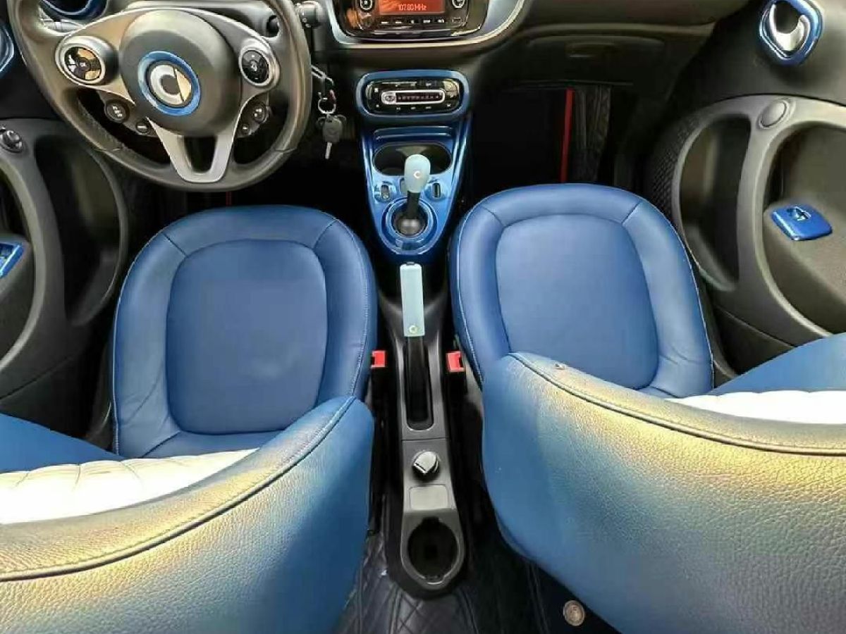 smart forfour 圖片