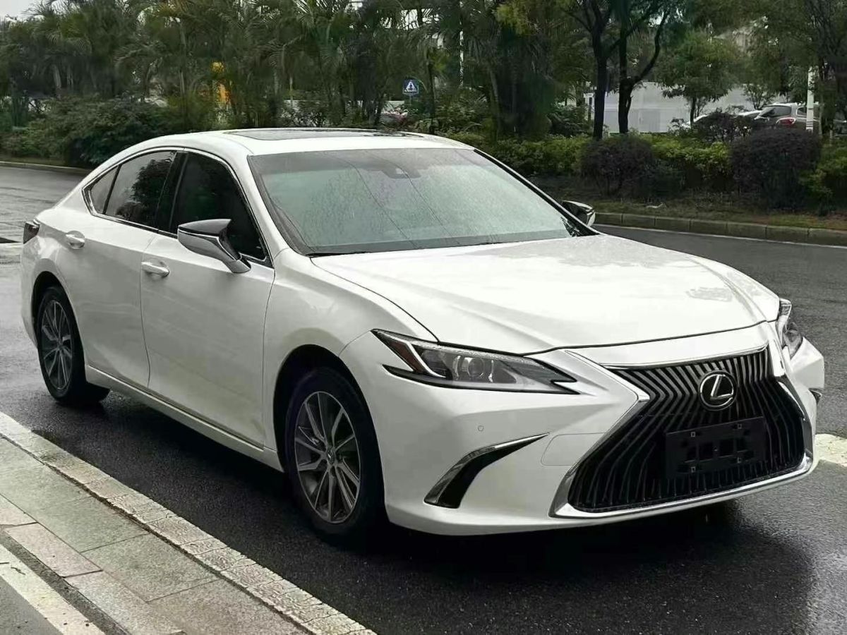 雷克薩斯 ES  2020款 200 卓越版圖片