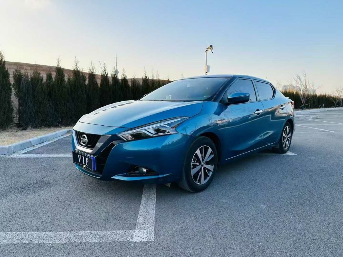 日產(chǎn) LANNIA 藍(lán)鳥(niǎo)  2018款 1.6L CVT智酷潮音版圖片