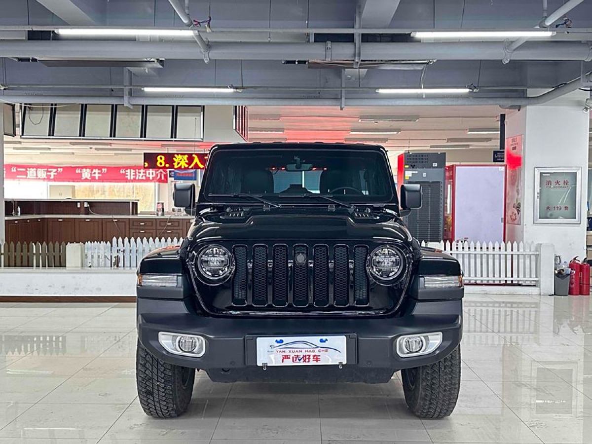 Jeep 牧馬人  2018款 2.0T Sahara 四門版圖片