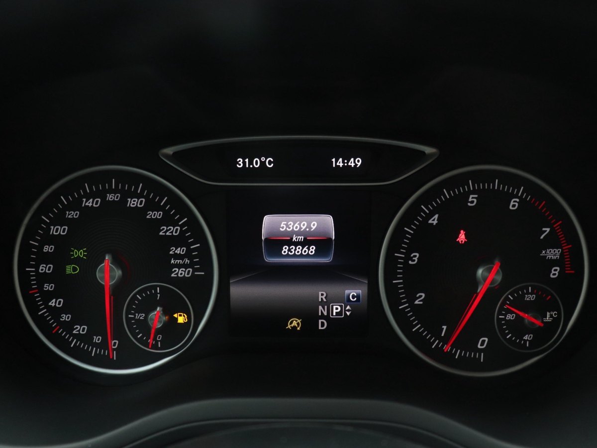 2017年1月奔驰 奔驰B级  2022款 改款 B 200 动感型