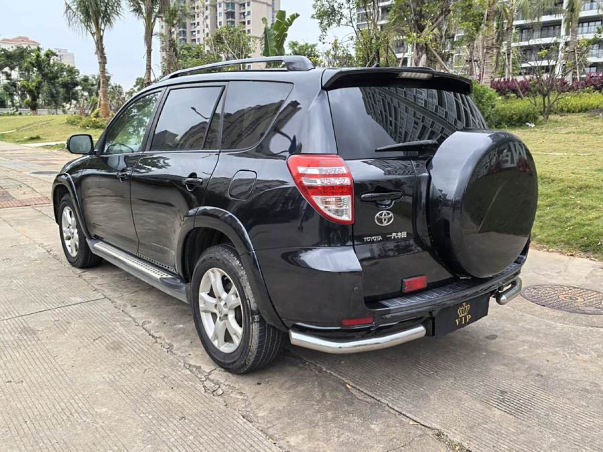 豐田 RAV4榮放  2011款 2.0L 自動豪華版圖片