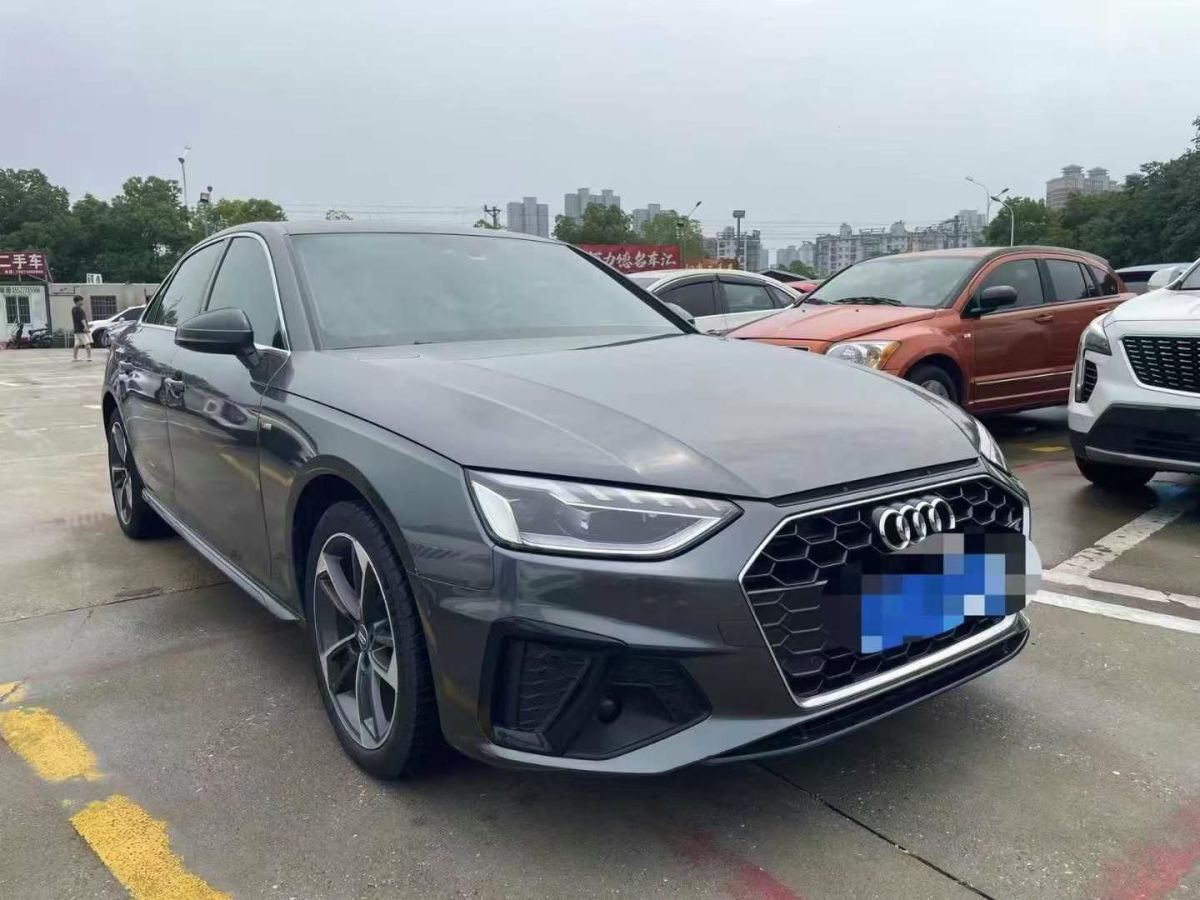 奧迪 奧迪A4L  2022款 35 TFSI 時(shí)尚動(dòng)感型圖片