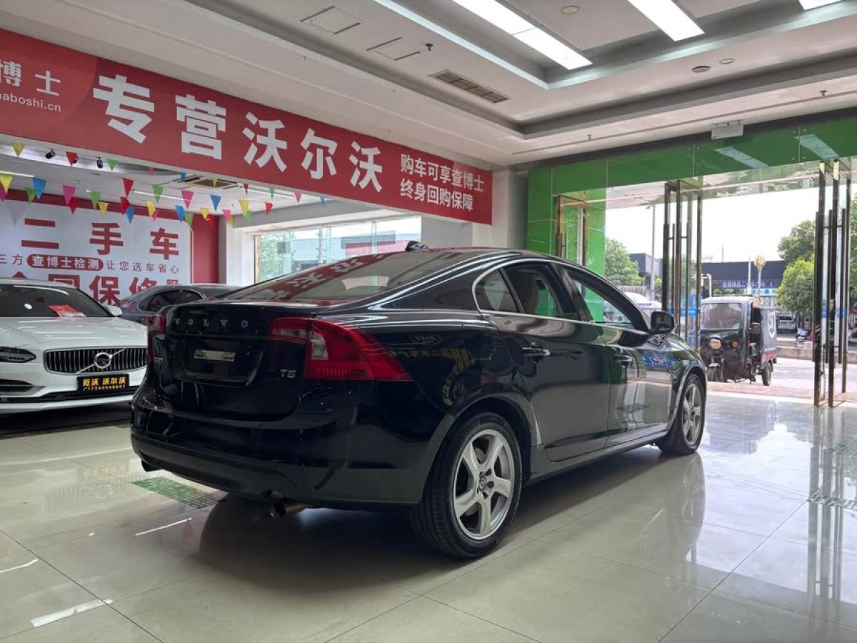 沃爾沃 S60  2012款 T5 智雅版圖片