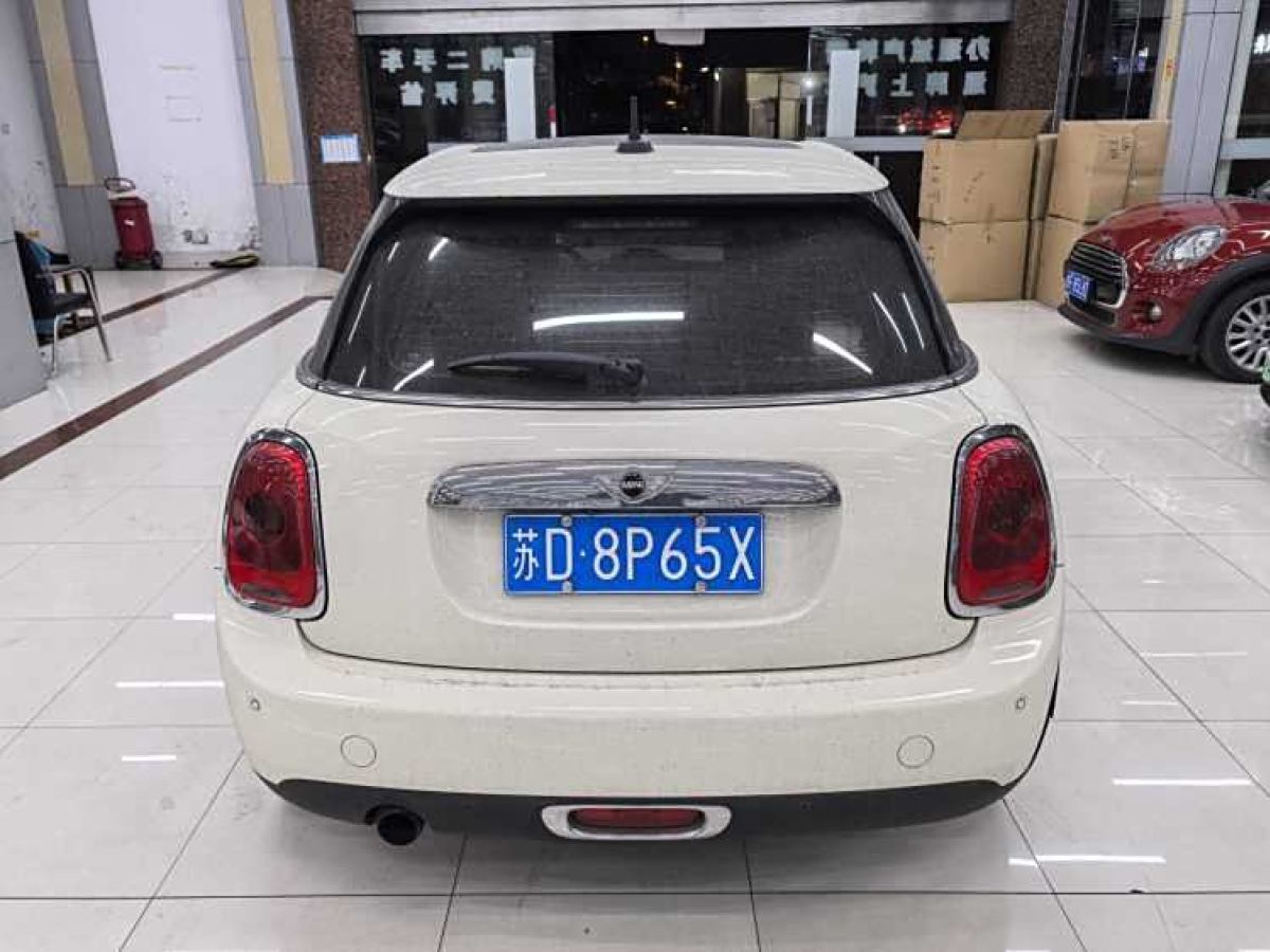 MINI MINI  2015款 1.2T ONE 五門版圖片