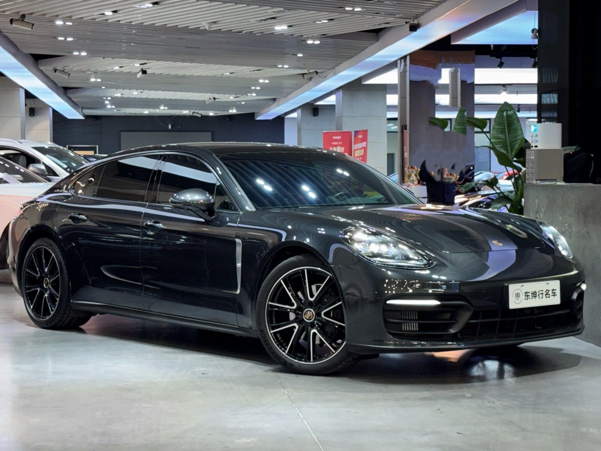 2023年5月保時(shí)捷 Panamera  2022款 Panamera 行政加長(zhǎng)版 2.9T