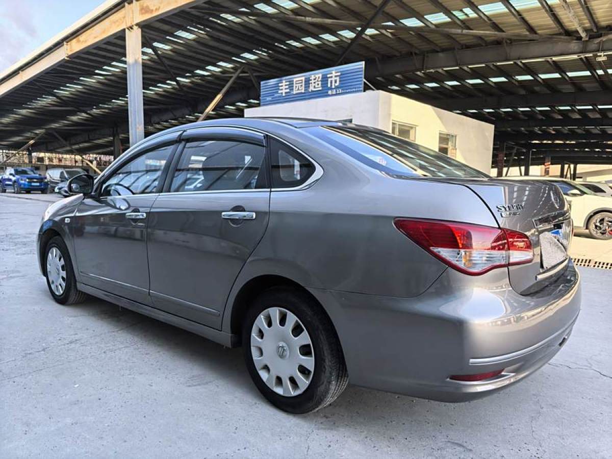 日產(chǎn) 軒逸  2012款 經(jīng)典 1.6XE 自動舒適版圖片