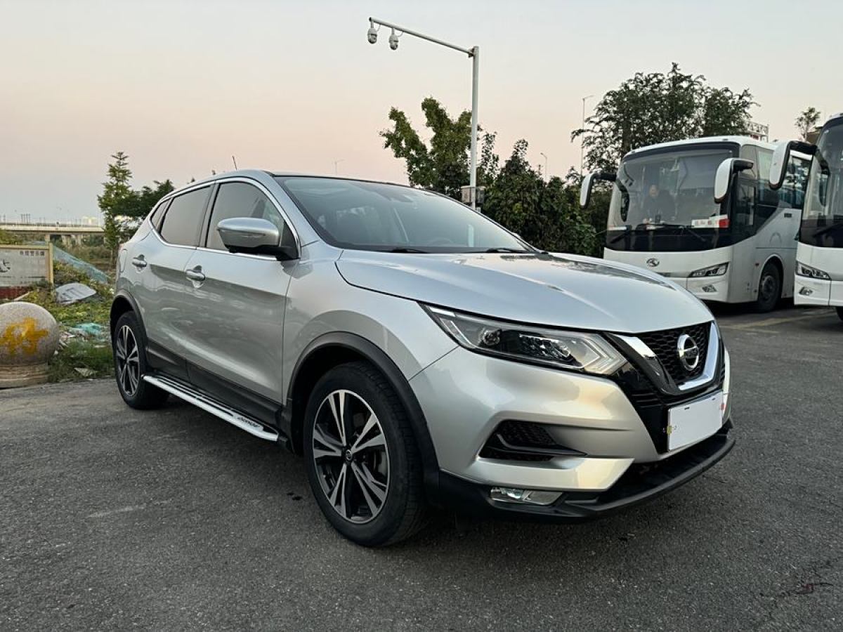 日產(chǎn) 逍客  2019款  2.0L CVT豪華版圖片