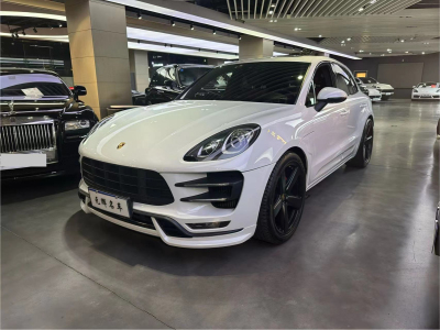 2018年7月 保時(shí)捷 Macan Macan Turbo 3.6T圖片