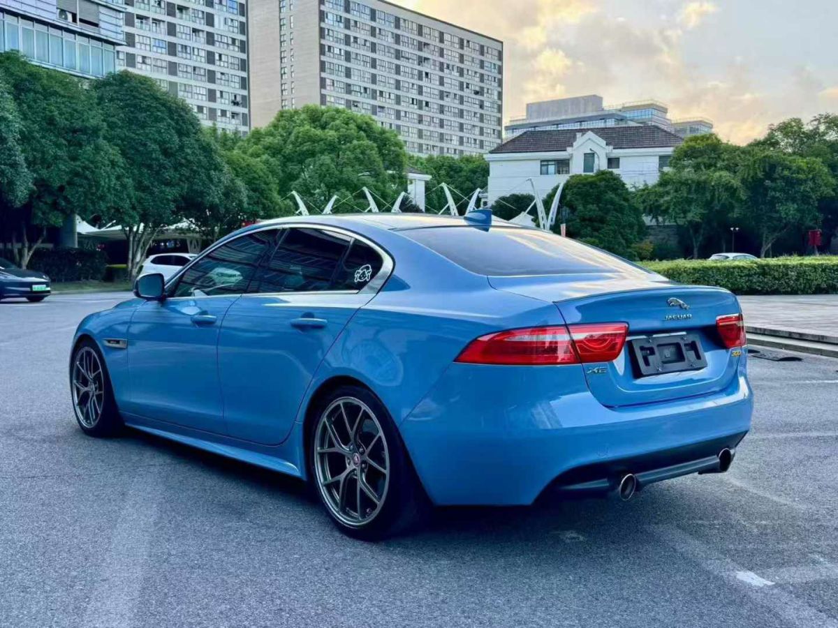 捷豹 XE  2017款 2.0T 240PS R-Sport圖片