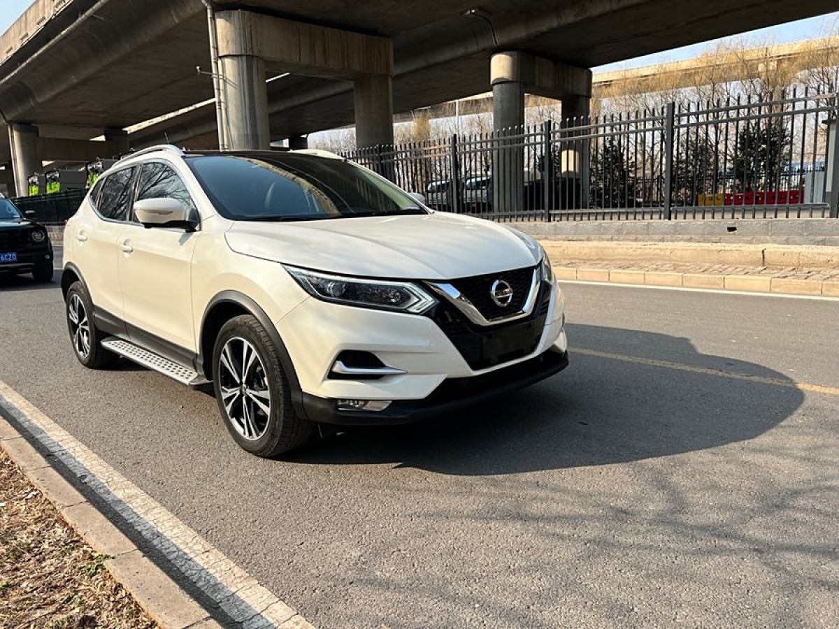 日產(chǎn) 逍客  2022款 2.0L CVT XV Prem.豪華版圖片