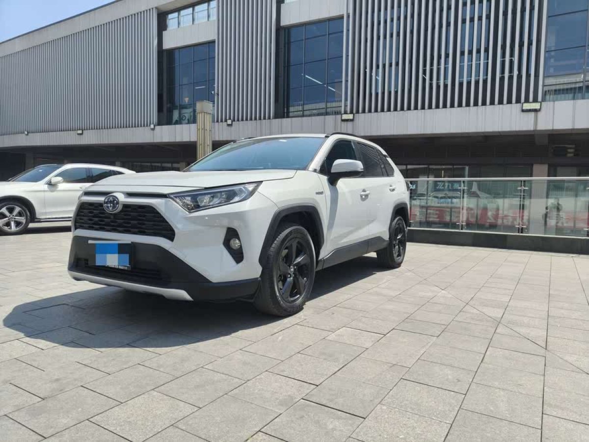 豐田 RAV4榮放  2023款 雙擎 2.5L E-CVT四驅(qū)精英Plus版圖片