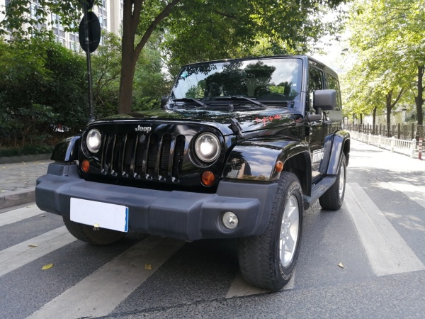 Jeep 牧马人  2012款 3.6L Sahara 两门版